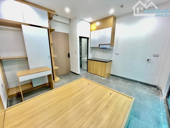 Nhà Giải Phóng, 6 tầng kinh doanh, thang máy, dòng tiền, 10 phòng kín, - 3