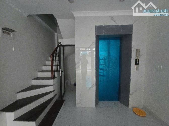 BÁN NHÀ 6 TẦNG THANG MÁY. KINH DOANH, Ô TÔ TRÁNH,37M2 THỤY PHƯƠNG - 3