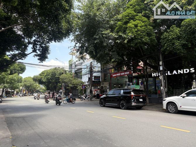 Bán Nhà Mặt Tiền 6m Ngang Đường Phan Trung gần VinCom , Biên Hoà 246m2 giá 25Tỷ - 3