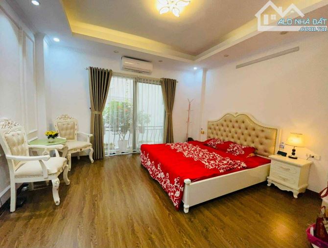 TÔI LÀ CHỦ NHÀ CẦN BÁN CĂN NHÀ tại XÃ ĐÀN 35 x 5 tầng 9,3 tỷ - 3