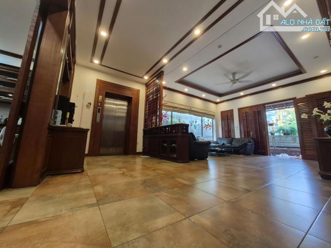 BÁN CĂN BIỆT THỰ VƯỜN ĐÀO 232M, 6 TẦNG THANG MÁY, GẦN HỒ TÂY, 129 TỶ - 3