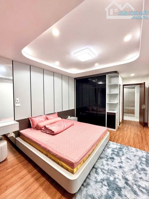 Hồ Ba Mẫu, Đống Đa, Xây Mới, 6 Tầng  Thang Máy, DT 38m2, MT 3.7m, 9.8 Tỷ - 3