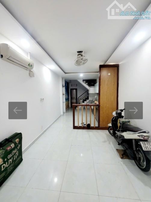 Nhà HXH Nguyễn Hiền, P4 Q3. DT 36m2/40m2. 4 tầng. Ngang 3.1m nở hậu. Giá 9.2 tỷ. - 3