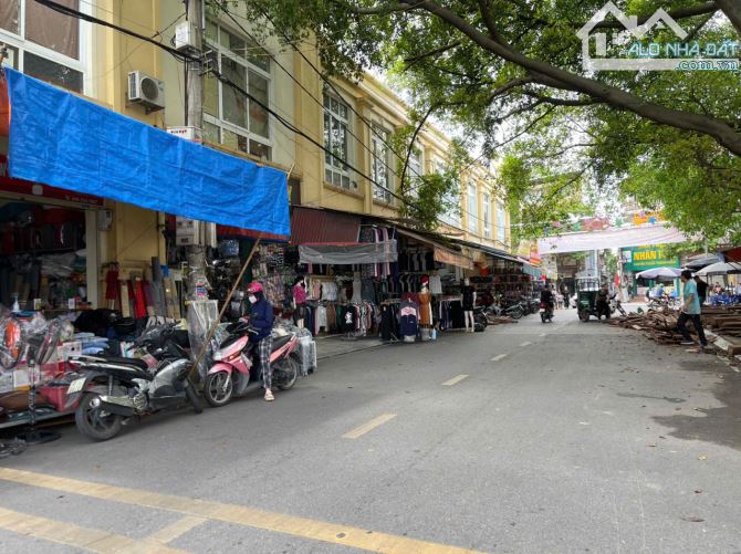 Bán nhà mặt phố 5 tầng Từ Sơn, ô tô tránh, mới tinh, nội thất gỗ hương đẳng cấp, hơn 9 tỷ - 3