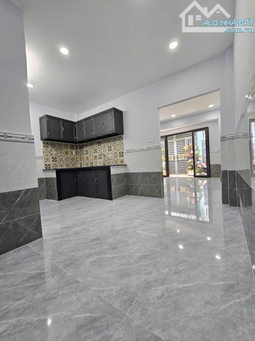 Nhỉnh 3tỷ, Nhà đẹp 2 tầng, d.t 40m, đường Huỳnh Tấn Phát, QUẬN 7 - 3