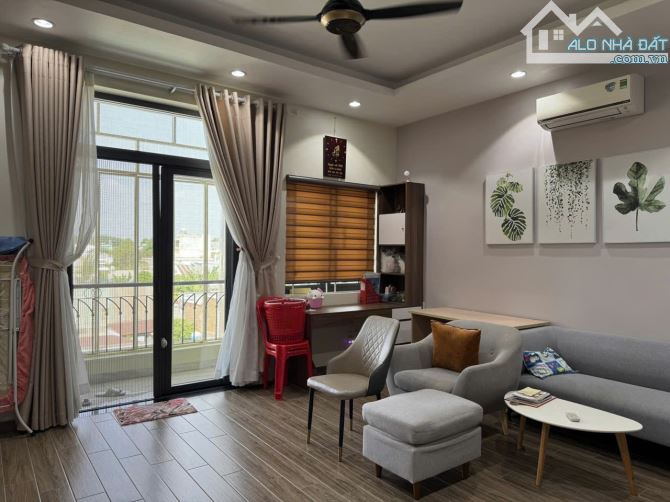 Bán nhà 3 tầng mặt tiền Tân thới nhì 19-ngang gần 6m-gần 170m2 công nhận đủ Hóc Môn 7.x tỷ - 4
