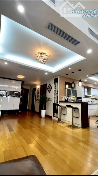 Bán chung cư A5 Học Viện Quân 71m2, 2 ngủ, 2 vs chỉ 4.X tỷ - 4