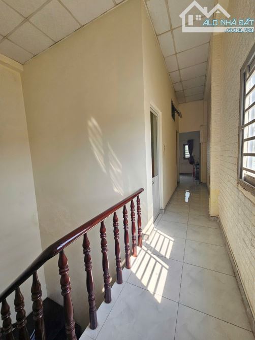 Bán nhà mặt tiền Đông Thạnh, 84m2 (4x21), 2 tầng 4PN, SHR, 4.2 tỷ - 4