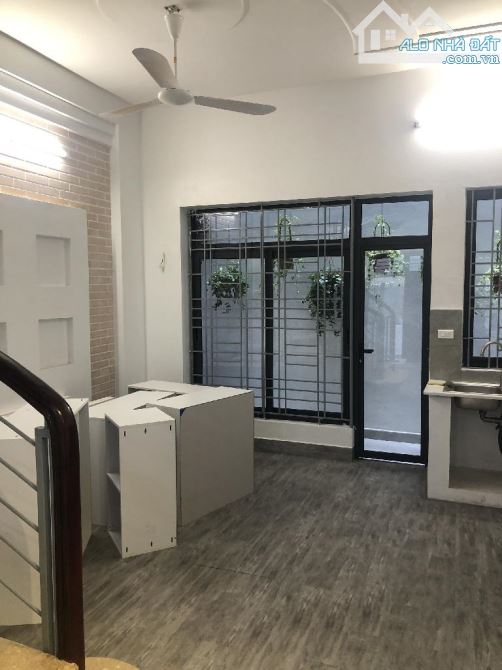 🏡 234 HOÀNG QUỐC VIỆT - SÂN RỘNG - NHÀ ĐẸP Ở NGAY - KHÔNG GIAN LÝ TƯỞNG CHO ĐẠI GIA ĐÌNH - 4