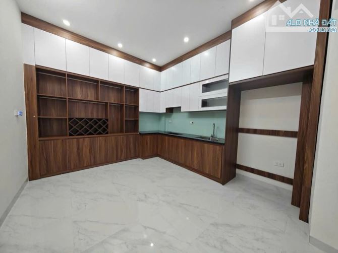 Bán nhà Lại Yên lô góc 42m2 mặt tiền 4m 4 tầng 4 ngủ gần hồ, trường học, chợ 4 tỷ 9 - 3