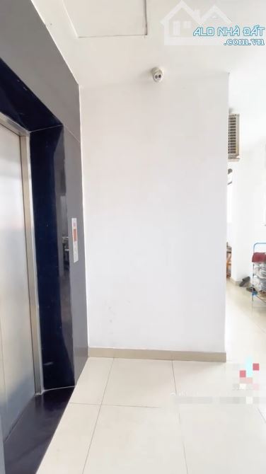 TOÀ NHÀ 6 TẦNG THANG MÁY DT 160m2 - 32 CHDV THU NHẬP 170TR/THÁNG - 26.5 TỶ - 4