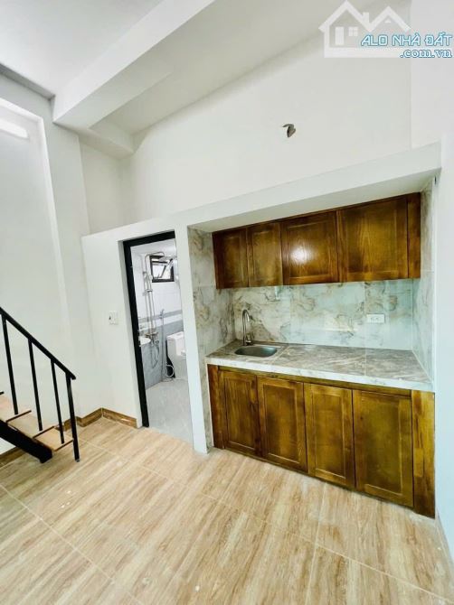 CĂN HỘ DỊCH VỤ 9 TẦNG 26 PHÒNG DOANH THU 1,6 TỶ / NĂM TRIỀU KHÚC TÂN TRIỀU 75m 15.5 TỶ - 3