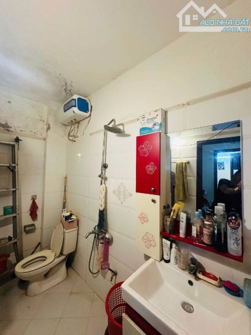 NHÀ PHỐ TÂY SƠN,LÕI ĐỐNG ĐA-Ô TÔ 20M,DT35M2-5 TẦNG:GIÁ CHỈ 8.2 TỶ - 4