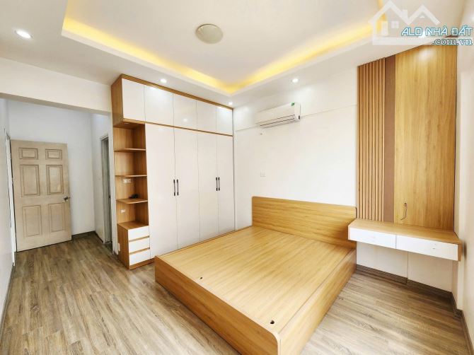 Bán căn chung cư 105m 3PN ở tòa CT3 KĐT Văn Khê- Hà Đông, full đồ, giá 5.5 tỷ - 4