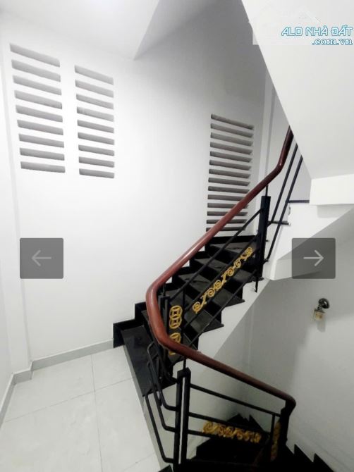 Nhà HXH Nguyễn Hiền, P4 Q3. DT 36m2/40m2. 4 tầng. Ngang 3.1m nở hậu. Giá 9.2 tỷ. - 4