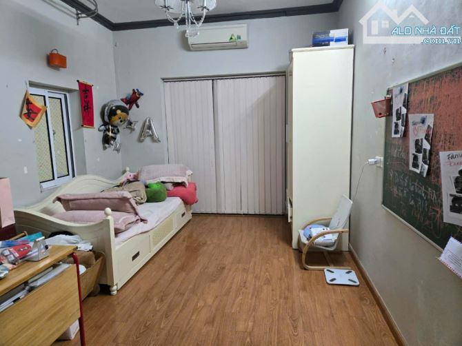 BÁN CĂN HỘ DUPLEX - HOÀNG QUỐC VIỆT- S= 140M2 - GIÁ 4.35 TỶ. - 4