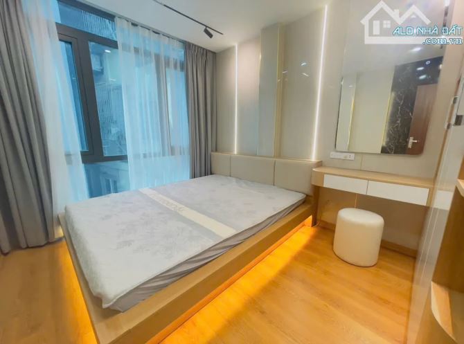 Bán nhà cạnh đại học thương mại, xây mới, thang máy nhập, gần ô tô, tiện ích. - 4