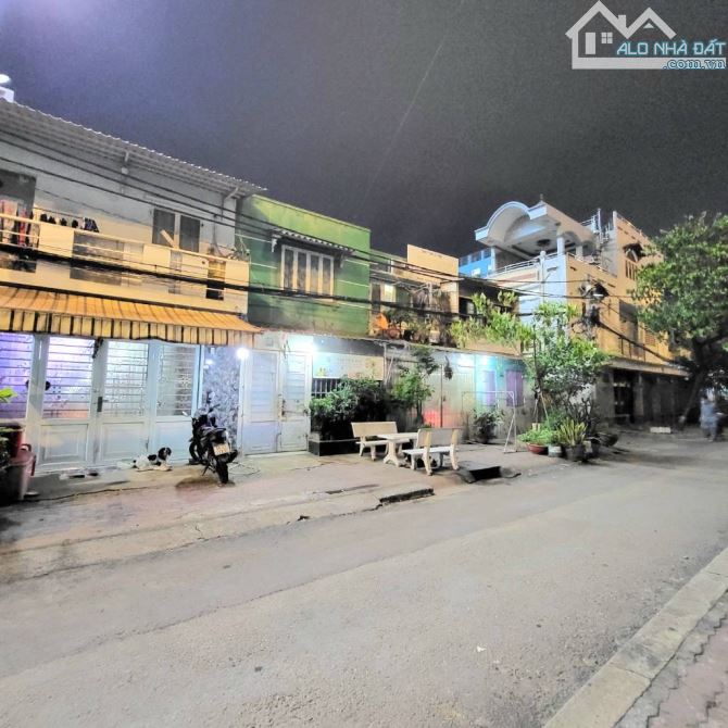 MT HẺM XE TẢI TRẦN XUÂN SOẠN– ĐANG CÓ 10 CĂN HỘ CHO THUÊ FULL PHÒNG – 17.5 TỶ - 4