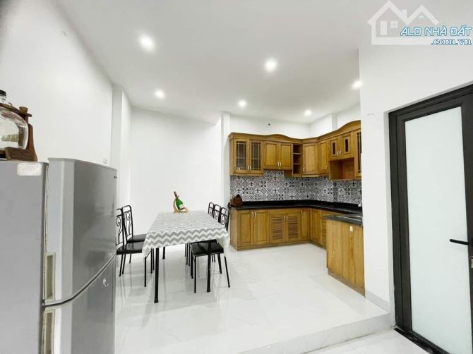 Không Thể Bỏ Qua Nhà Đẹp, Ngõ Ba Gác Phố Đội Cấn, Ba Đình, Xây 5 Tầng DT 42m2, 8 tỷ - 5