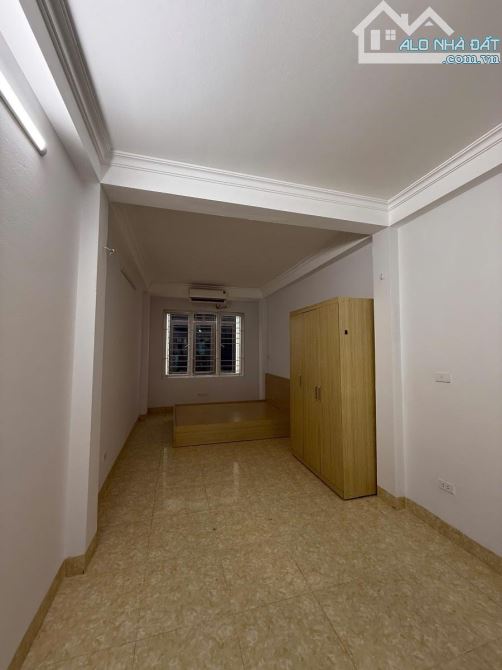 Hiếm! Bán Nhà Đồng Me - Nam Từ Liêm-Gần Phố-Ngõ Thông - Gần Chợ - 35M2 - 5 Tầng - 7 Tỷ Hơn - 5
