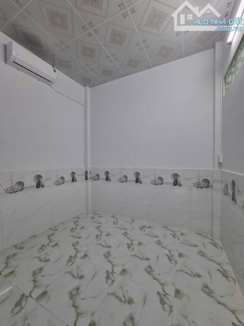 Bán nhà góc 2 mặt tiền hẻm Hoàng Quốc Việt, gần bánh Xèo Bảy Tới - 5