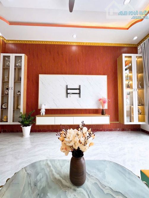 Nhà 1 Lầu 4 x 27m, Full Nội Thất Sổ Hoàn Công. Ngay Bx Buýt Hưng Long - 5