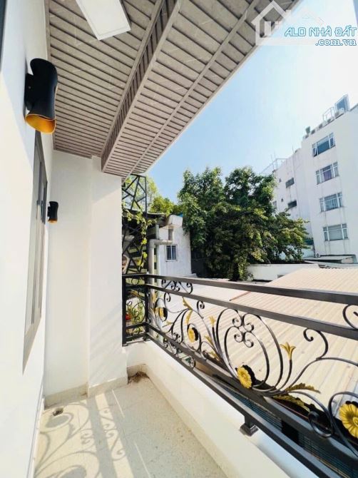 Bán nhà hẻm 2m Trần Quang Khải, Tân Định, Quận 1, giá 5.3 tỷ - 5