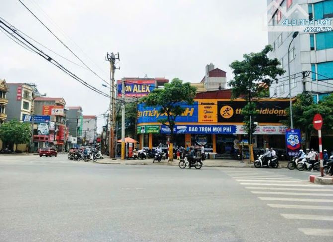 Bán nhà Trạm trôi ngay chợ giang xá, ngõ nông ô tô gần 38m 5 tầng chỉ nhỉnh 4 tỷ - 5