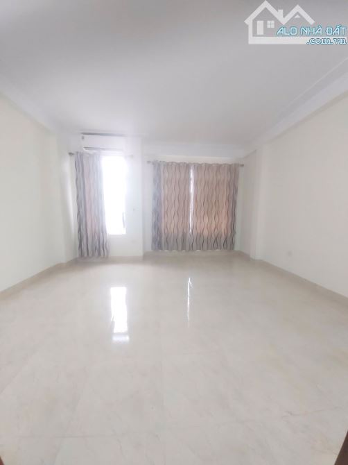 BÁN NHÀ HÀ TRÌ_HÀ ĐÔNG NHÀ ĐẸP, NGÕ ĐẸP 5 TẦNG_31M2_MT 5M_ 7,2 TỶ - 5
