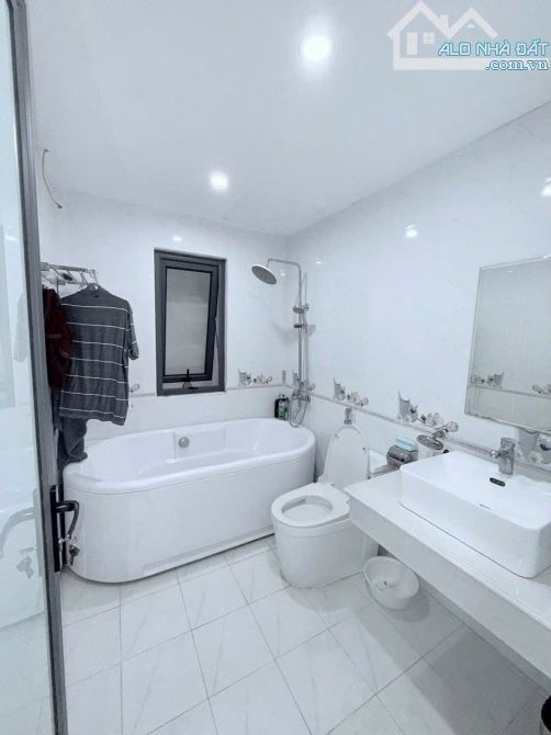 🏡 CHO THUÊ NHÀ NGUYÊN CĂN 6 TẦNG – PHỐ SÀI ĐỒNG – LONG BIÊN 12tr/ tháng - 6