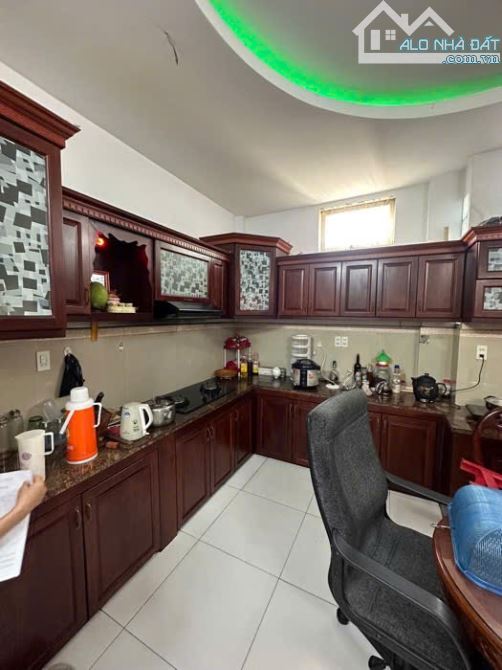 NHÀ TÂN THÀNH_HÒA THẠNH_TÂN PHÚ_3 TẦNG_5 x 20m_HẺM XE TẢI THÔNG_ 13 TỶ - 6
