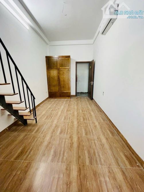 CĂN HỘ DỊCH VỤ 9 TẦNG 26 PHÒNG DOANH THU 1,6 TỶ / NĂM TRIỀU KHÚC TÂN TRIỀU 75m 15.5 TỶ - 5