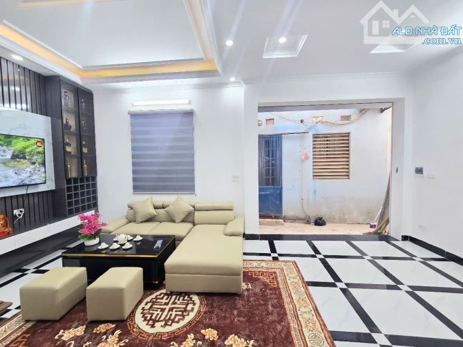 Bán nhà 4 tầng Kim Giang, Thanh Trì, 1 nhà ra ô tô, ngõ thông, giá chỉ 6.75 tỷ - 6