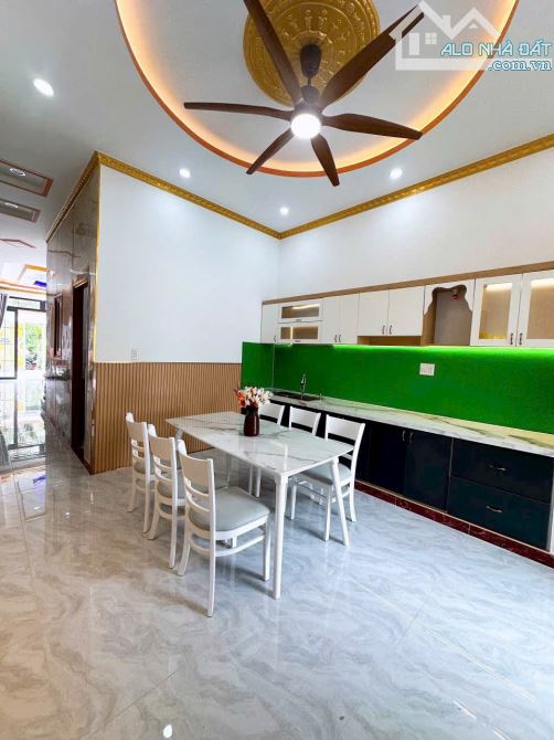 Nhà 1 Lầu 4 x 27m, Full Nội Thất Sổ Hoàn Công. Ngay Bx Buýt Hưng Long - 7