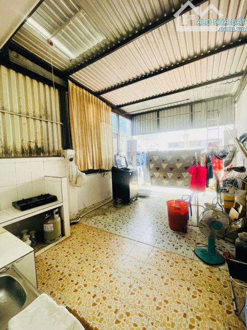 Bán nhà sát mặt tiền Nguyễn Trãi Quận 1 đúc 5tầng BTCT 7PN 56m2 thu nhập 70tr/th chỉ 15tỷ - 7