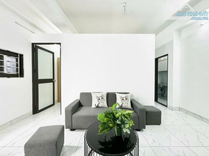 Cho Thuê CCMN 230 Mễ Trì Thượng Nam Từ Liêm 35m2 1N1K Cửa Sổ Ban Công Thang Máy 6P - 7