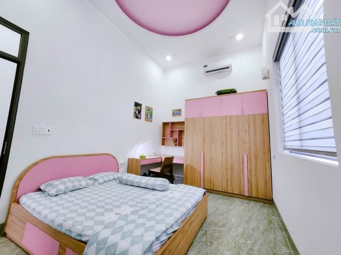NHÀ ĐẸP SÂN VƯỜN CUỐI YMOL RẼ PHẢI - CÁCH TRUNG TÂM THÀNH PHỐ CHỈ 4KM . GẦN MỌI TIỆN ÍCH - 8