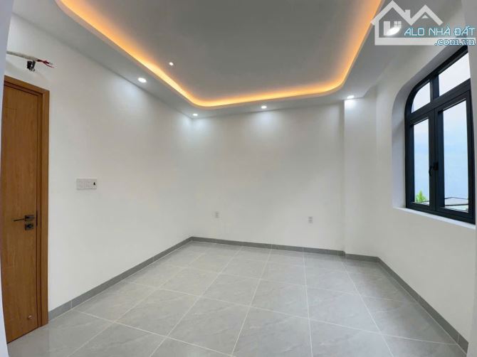 NHÀ PHƯỜNG 5 MỸ THO ĐƯỜNG ĐOÀN THỊ NGHIỆP TRUNG TÂM - 8