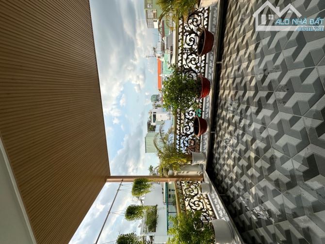 Nhà 5 Tầng - DT 130m2(5.5x23) HXH Khu Bàu Cát - Phường 11 - Tân Bình - 8