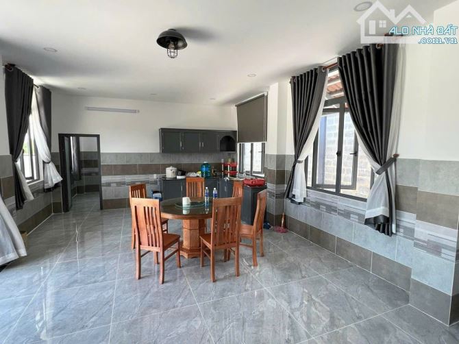 Hiếm có khó tìm: Nhà vườn 1.000m² view sông Vàm Cỏ, chỉ 200m ra đường lớn - 8