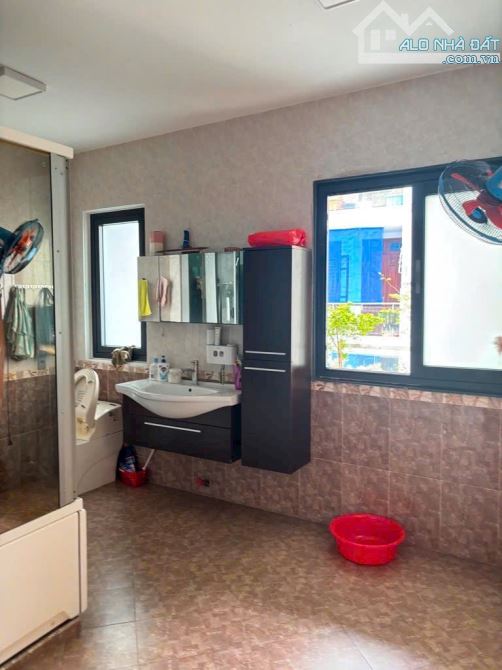 NHÀ 4 TẦNG KIÊN CỐ ĐƯỜNG NHÁNH LÊ VĂN THỌ-NGAY CV LÀNG HOA-DT 8Mx20M-Ô TÔ NGỦ TRONG NHÀ - 9