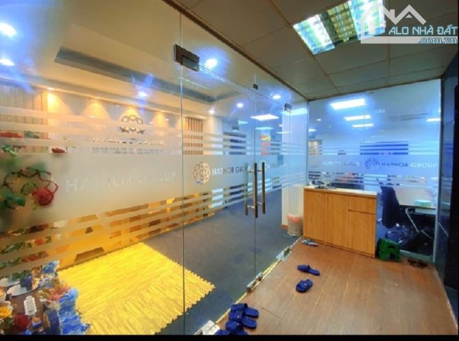 97.9 tỷ/ 301 M2/ 12 Tầng/ 13 M tiền/ Mặt Phố - 8