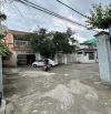 BÁN NHÀ GẦN KHU VĂN HOA VILLA( P.Thống Nhất)