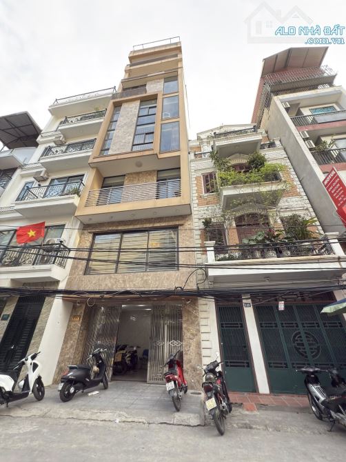 ⚜️ TÒA VĂN PHÒNG MẶT PHỐ THỊNH QUANG, ĐỐNG ĐA 93M2 9T THANG MÁY, MT 5.5M, CHỈ 40 TỶ ⚜️