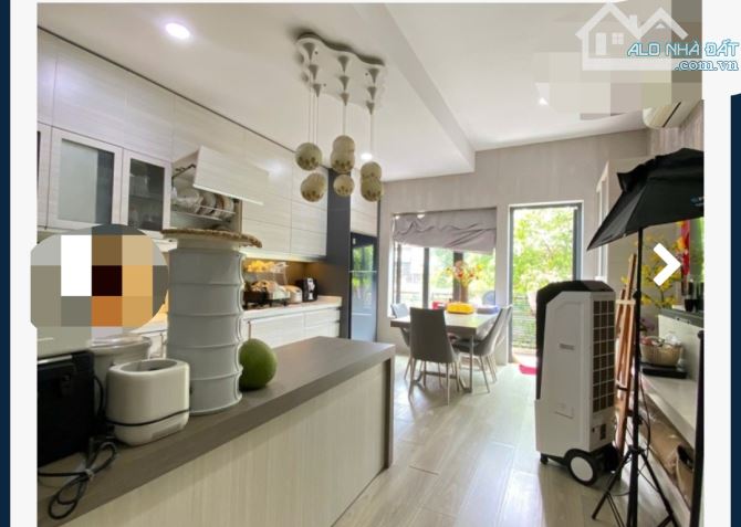 Bán Nhà 4 tầng đường Đỗ Đăng Đệ,khu Đảo Vip Hòa Xuân sát Nguyễn Phước Lan.