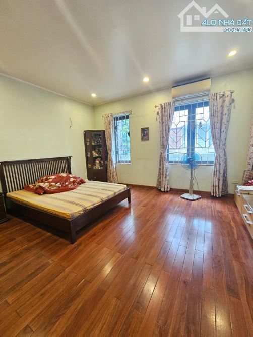 Phân Lô Ô Tô Tránh Nguyễn Ngọc Nại Thanh Xuân 85m2 MT 6m Ngõ Thông Dân trí cao 20 Tỷ