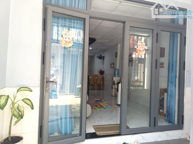 Nhà 2 Tầng Hoàn Công – Dòng Tiền 8 Triệu/Tháng – 55m² – Trường Thọ Thủ Đức – Giá Chỉ 4.8