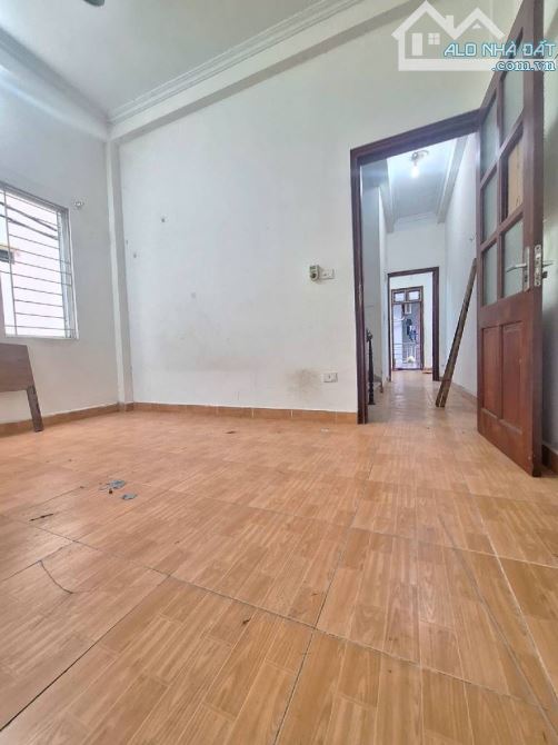 Bán nhà Mỹ Đình, dt57m, lô góc 3 thoáng, ngõ thông ô tô, gần phố, kinh doanh dòng tiền