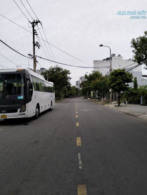 💥💥LÔ ĐẤT MẶT TIỀN NGUYỄN SÁNG-CÁCH BIỂN VÀI BƯỚC CHÂN.💥💥