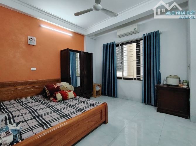 💥63M/ 6 TỶ* NHÀ 3T KIÊN CỐ-DÂN XÂY-3PN-CÁCH MP 1 NHÀ, TT VIỆT HƯNG PHƯỜNG